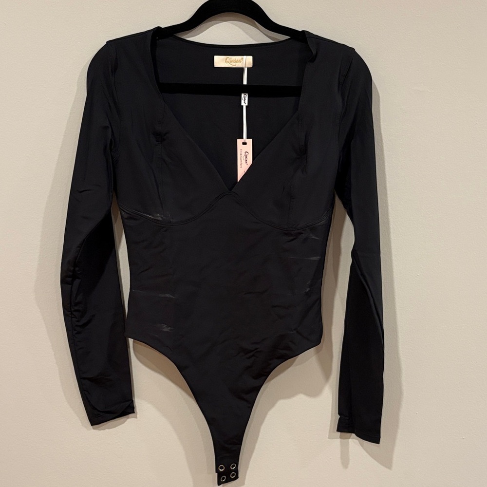 Qinsen Black Long Sleeve Bodysuit